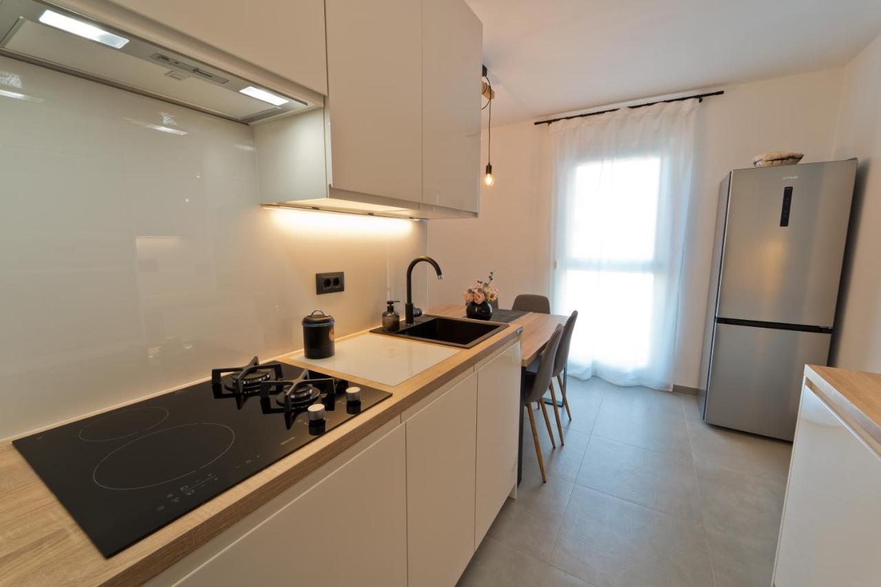 Malemi Apartment พูลา ภายนอก รูปภาพ