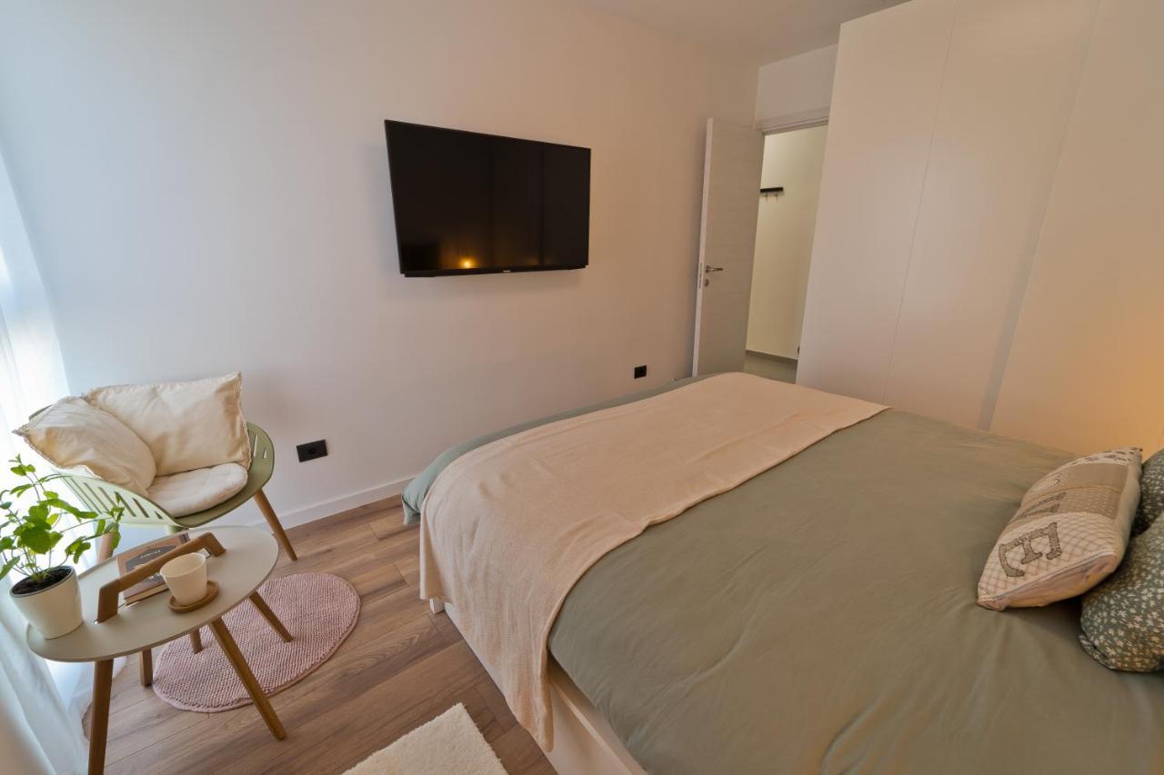 Malemi Apartment พูลา ภายนอก รูปภาพ