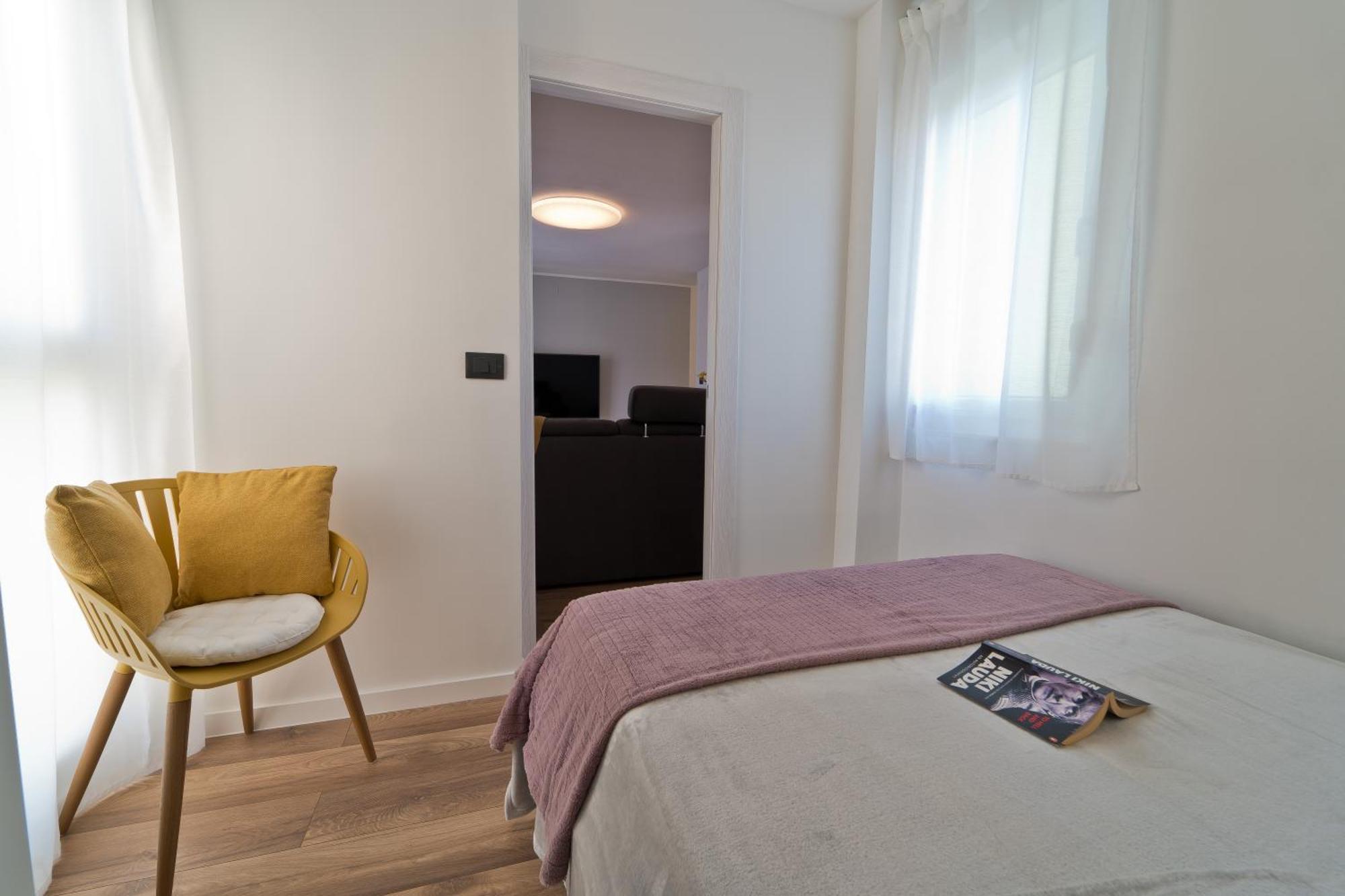 Malemi Apartment พูลา ภายนอก รูปภาพ